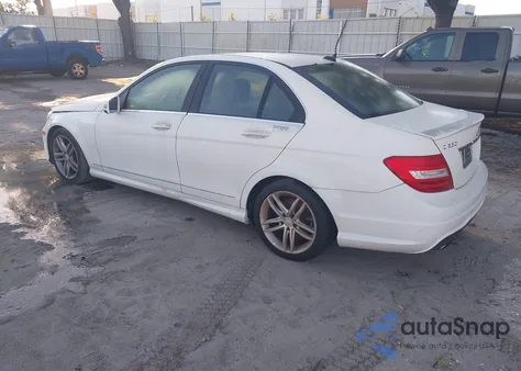 2013 Mercedes-Benz C 250 Sport from USA, damaged, VIN WDDGF4HB8DR243069